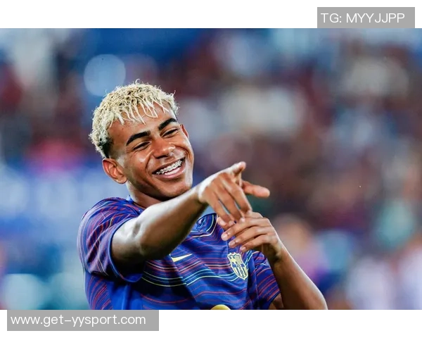 巴萨更衣室对裁判判罚强烈不满亚马尔越位判罚引发争议